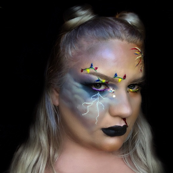 Meet your Posher, Savannah Monroe - Picture 4 of 6